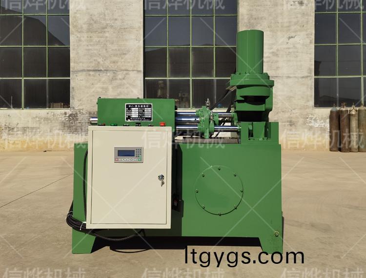 液壓(ya)縮逕機(jī)選用高質(zhì)量液壓係統(tǒng)輭件功能平穩(wěn)